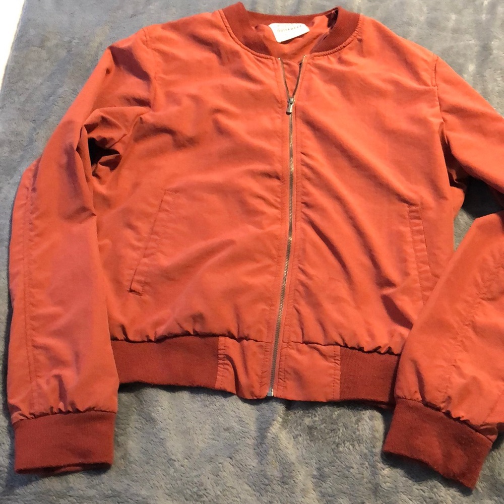 Windbreaker - Picture 4 of 5